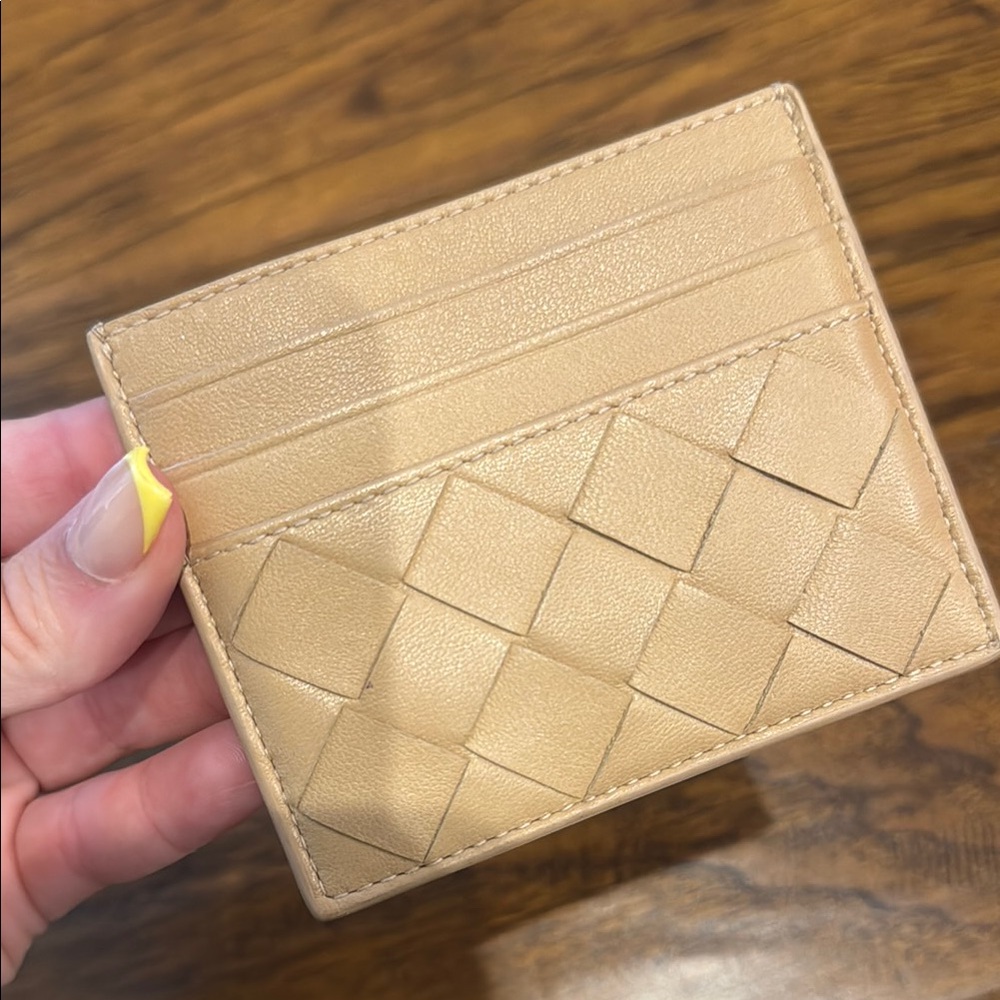 Bottega Veneta Card Holder - Picture 4 of 5